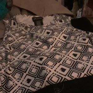 Nice No boundaries tank